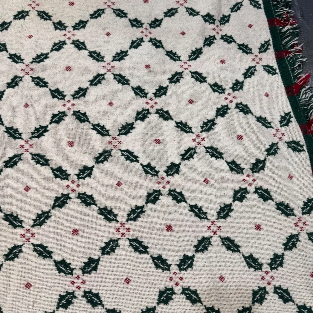 Fieldcrest Vintage Christmas Woven Throw Blanket Sleigh Holly Cotton 50x60 USA